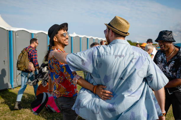 Best Porta potty delivery and setup  in Memphis, MO