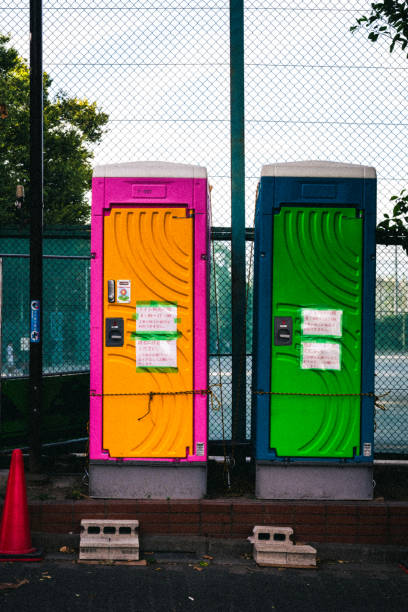 Best Portable bathroom rental  in Memphis, MO