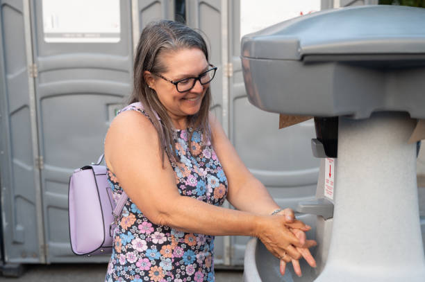 Best High-end porta potty rental  in Memphis, MO